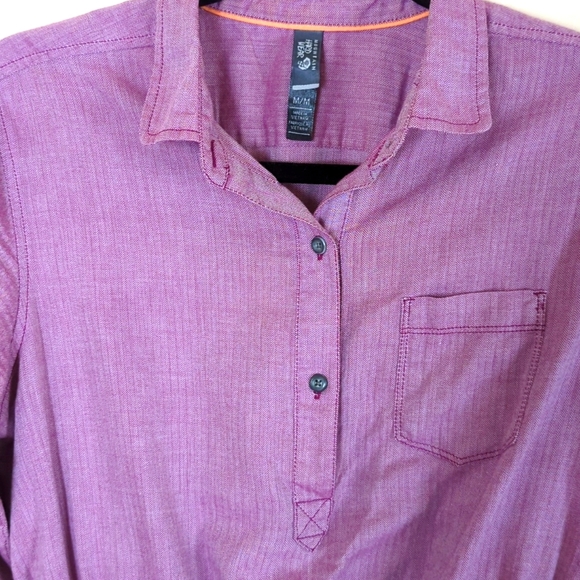 Mountain Hardware Tunic - Picture 3 of 8